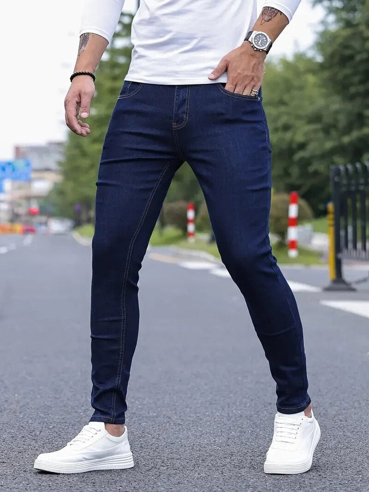 Ezra | Men&